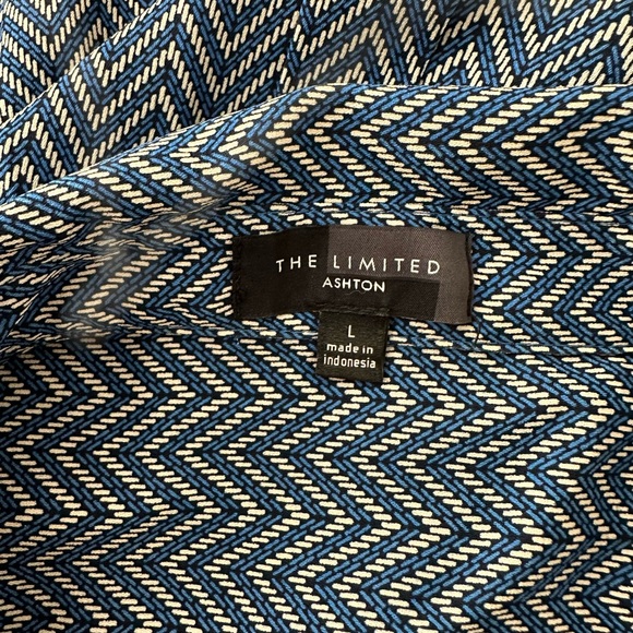 The Limited Blue Chevron Ashton Blouse - Picture 4 of 4